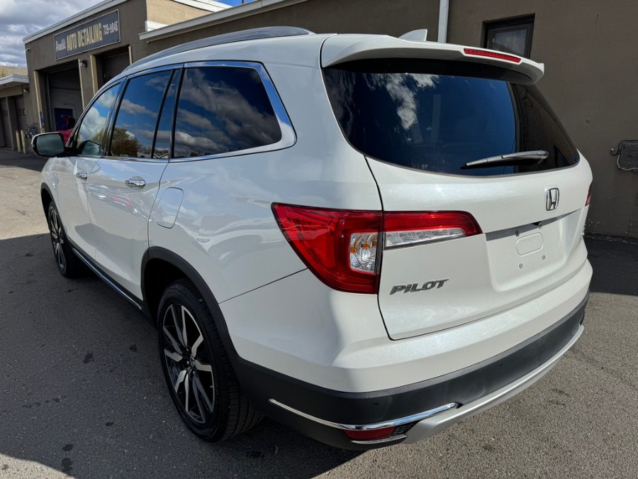2020 Honda Pilot Touring photo 4