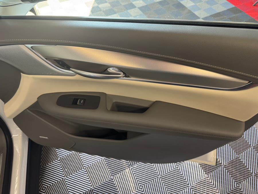 2022 Cadillac XT5 AWD 4dr Premium Luxury, available for sale in West Babylon , New York | MP Motors Inc. West Babylon , New York 2022 Cadillac XT5 AWD 4dr Premium Luxury, available for sale in West Babylon , New York | MP Motors Inc. West Babylon , New York