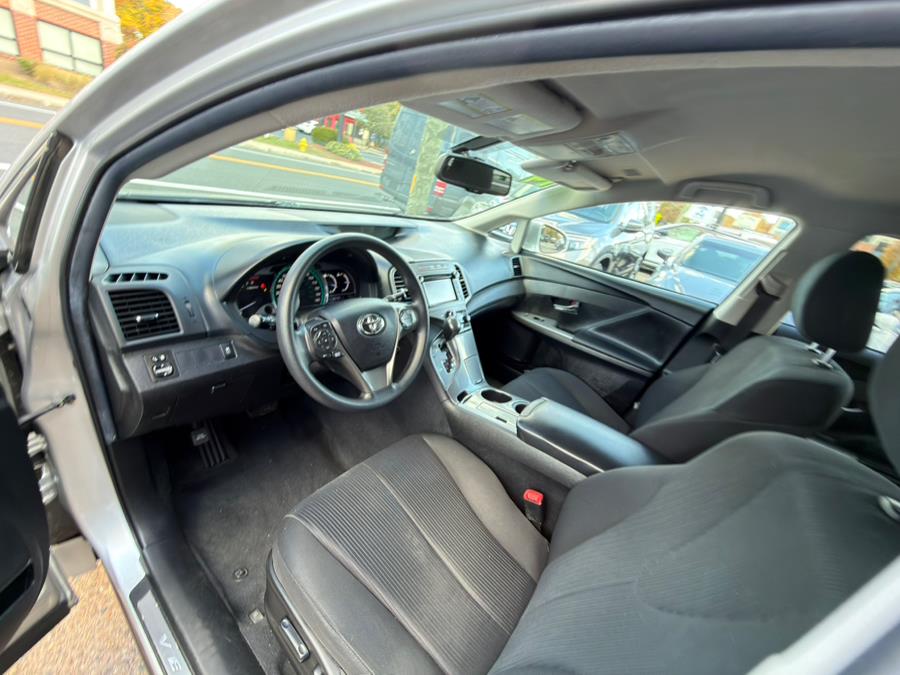 2014 Toyota Venza 4dr Wgn I4 AWD LE (Natl), available for sale in Manchester, Connecticut | Carsonmain LLC. Manchester, Connecticut 2014 Toyota Venza 4dr Wgn I4 AWD LE (Natl), available for sale in Manchester, Connecticut | Carsonmain LLC. Manchester, Connecticut