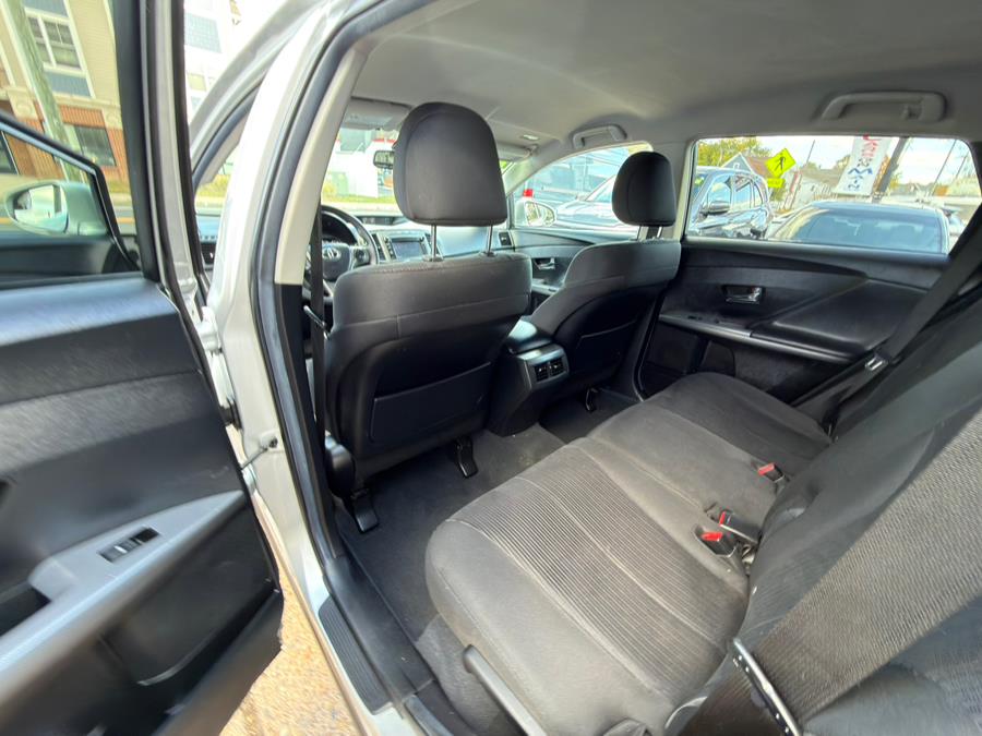 2014 Toyota Venza 4dr Wgn I4 AWD LE (Natl), available for sale in Manchester, Connecticut | Carsonmain LLC. Manchester, Connecticut 2014 Toyota Venza 4dr Wgn I4 AWD LE (Natl), available for sale in Manchester, Connecticut | Carsonmain LLC. Manchester, Connecticut