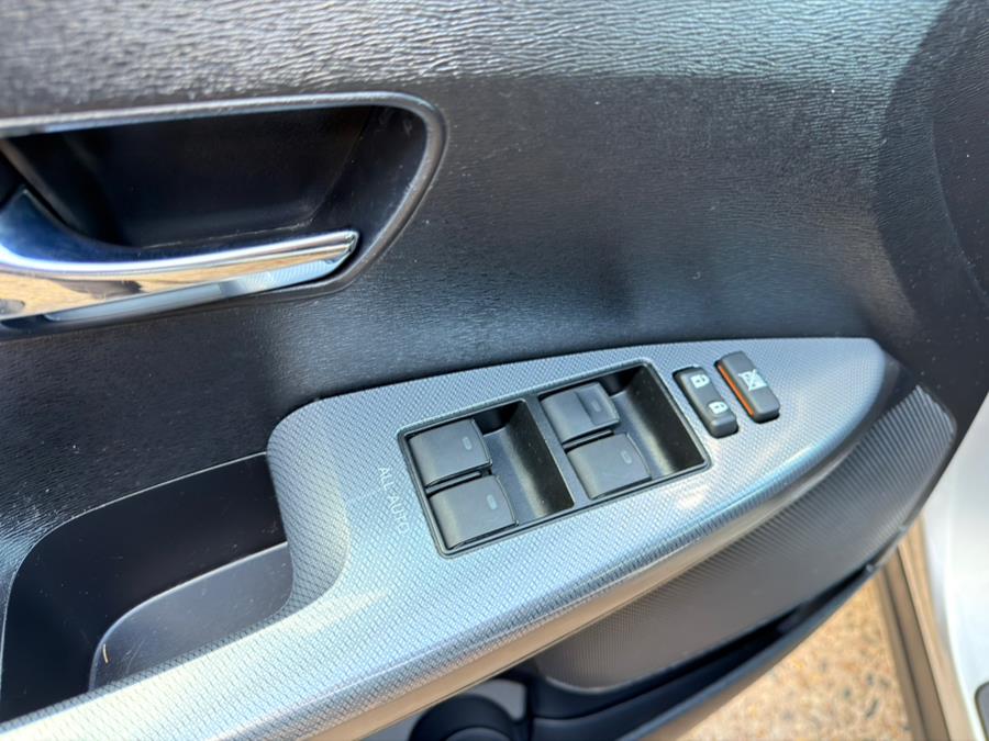2014 Toyota Venza 4dr Wgn I4 AWD LE (Natl), available for sale in Manchester, Connecticut | Carsonmain LLC. Manchester, Connecticut 2014 Toyota Venza 4dr Wgn I4 AWD LE (Natl), available for sale in Manchester, Connecticut | Carsonmain LLC. Manchester, Connecticut