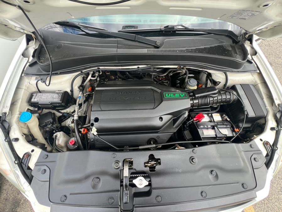 2004 Honda Pilot 4WD EX Auto, available for sale in Lodi, New Jersey | Route 46 Auto Sales Inc. Lodi, New Jersey 2004 Honda Pilot 4WD EX Auto, available for sale in Lodi, New Jersey | Route 46 Auto Sales Inc. Lodi, New Jersey