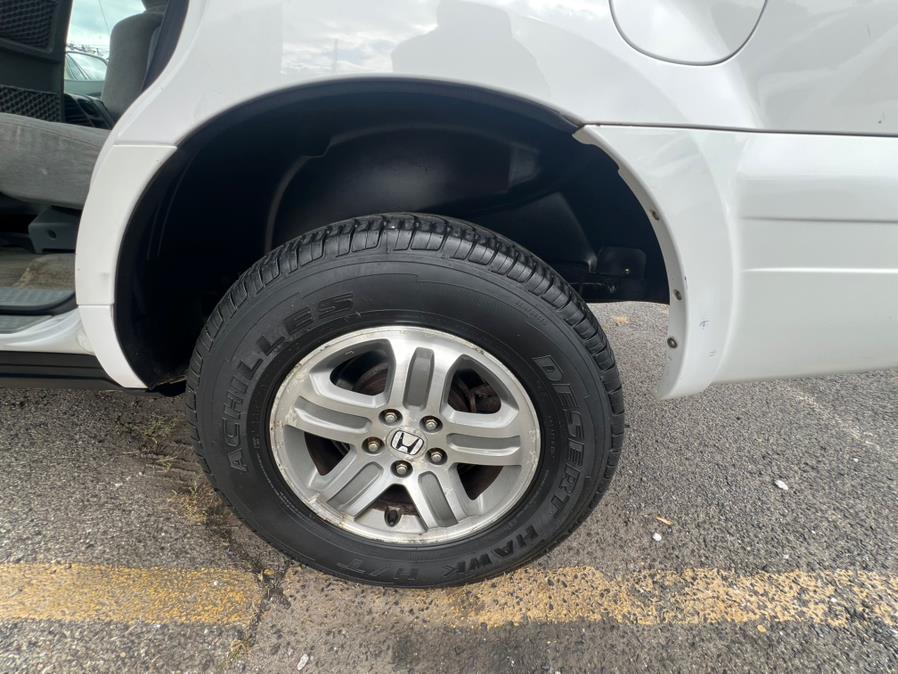 2004 Honda Pilot 4WD EX Auto, available for sale in Lodi, New Jersey | Route 46 Auto Sales Inc. Lodi, New Jersey 2004 Honda Pilot 4WD EX Auto, available for sale in Lodi, New Jersey | Route 46 Auto Sales Inc. Lodi, New Jersey