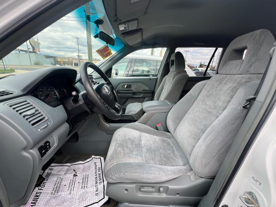 2004 Honda Pilot 4WD EX Auto, available for sale in Lodi, New Jersey | Route 46 Auto Sales Inc. Lodi, New Jersey 2004 Honda Pilot 4WD EX Auto, available for sale in Lodi, New Jersey | Route 46 Auto Sales Inc. Lodi, New Jersey