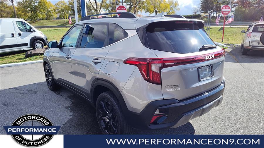2024 Kia Seltos X-Line photo 4