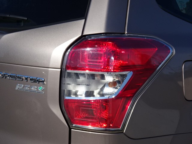2015 Subaru Forester 2.5i Premium AWD, available for sale in Newton, Massachusetts | Cars of Boston. Newton, Massachusetts 2015 Subaru Forester 2.5i Premium AWD, available for sale in Newton, Massachusetts | Cars of Boston. Newton, Massachusetts