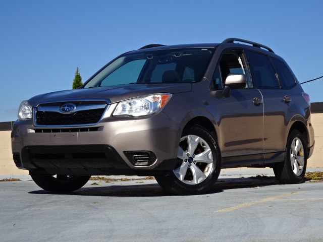 2015 Subaru Forester 2.5i Premium AWD, available for sale in Newton, Massachusetts | Cars of Boston. Newton, Massachusetts 2015 Subaru Forester 2.5i Premium AWD, available for sale in Newton, Massachusetts | Cars of Boston. Newton, Massachusetts