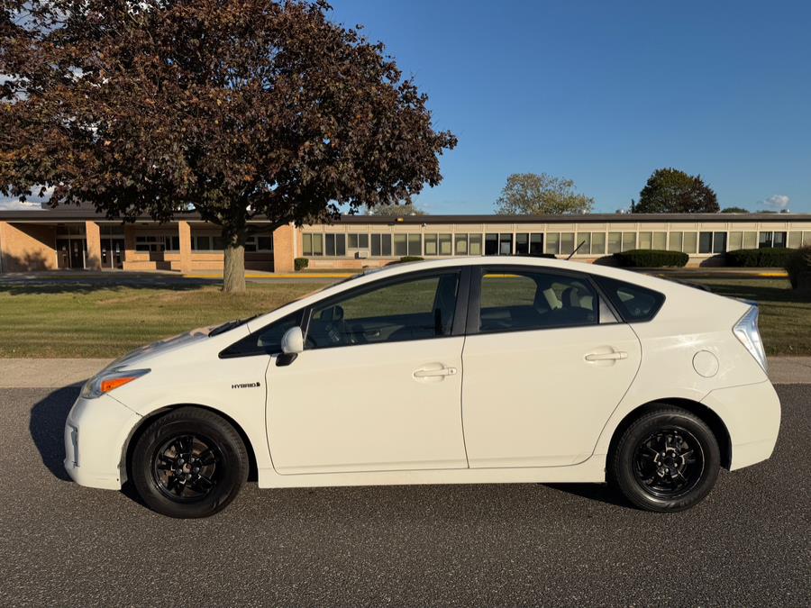 2015 Toyota Prius 5dr HB Two (Natl), available for sale in Copiague, New York | Great Deal Motors. Copiague, New York 2015 Toyota Prius 5dr HB Two (Natl), available for sale in Copiague, New York | Great Deal Motors. Copiague, New York