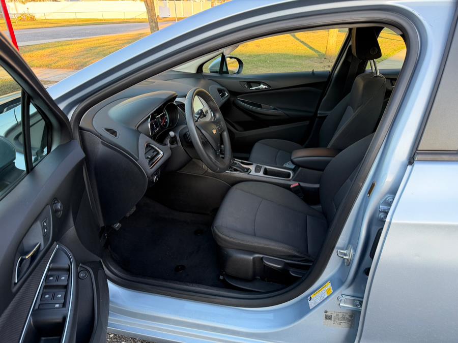 2018 Chevrolet Cruze 4dr Sdn 1.4L LS w/1SB, available for sale in Copiague, New York | Great Deal Motors. Copiague, New York 2018 Chevrolet Cruze 4dr Sdn 1.4L LS w/1SB, available for sale in Copiague, New York | Great Deal Motors. Copiague, New York
