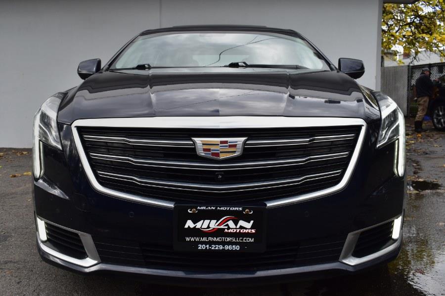2019 Cadillac XTS Luxury photo 2