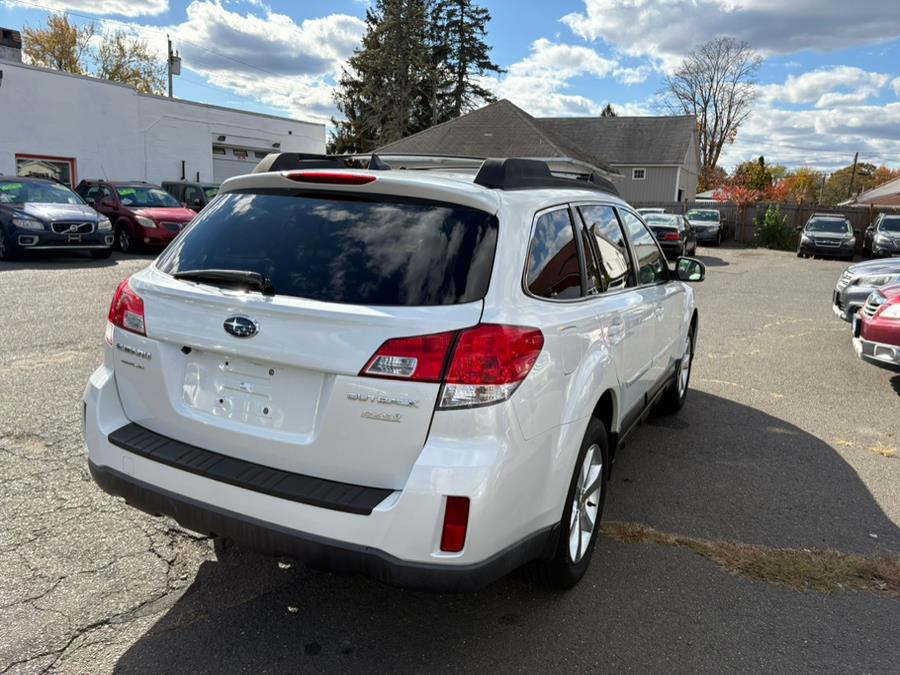 2013 Subaru Outback 4dr Wgn H4 Auto 2.5i Limited, available for sale in East Windsor, Connecticut | CT Car Co LLC. East Windsor, Connecticut 2013 Subaru Outback 4dr Wgn H4 Auto 2.5i Limited, available for sale in East Windsor, Connecticut | CT Car Co LLC. East Windsor, Connecticut