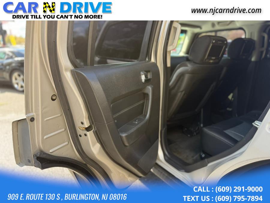 2006 Hummer H3 Suv luxury, available for sale in Bordentown, New Jersey | Car N Drive. Bordentown, New Jersey 2006 Hummer H3 Suv luxury, available for sale in Bordentown, New Jersey | Car N Drive. Bordentown, New Jersey