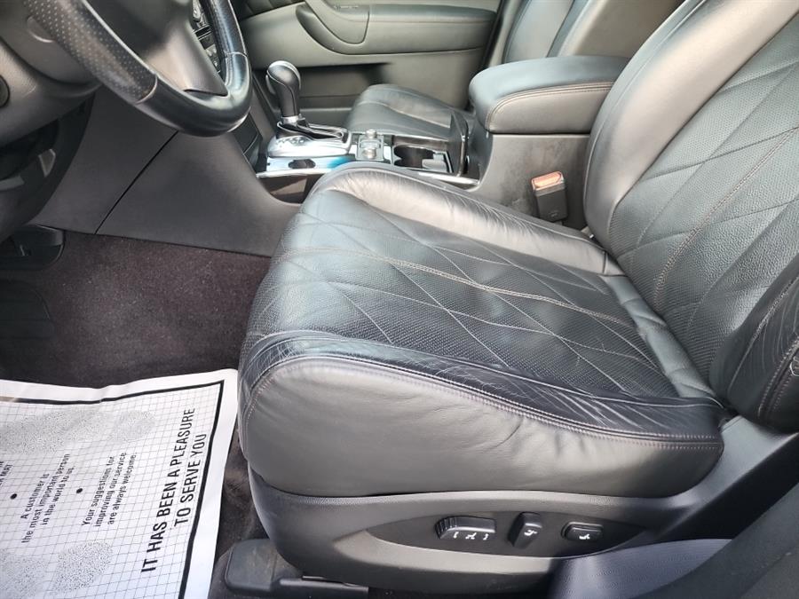 2010 Infiniti FX35 AWD 4dr, available for sale in Islip, New York | L.I. Auto Gallery. Islip, New York 2010 Infiniti FX35 AWD 4dr, available for sale in Islip, New York | L.I. Auto Gallery. Islip, New York