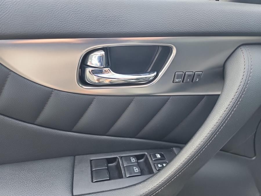 2010 Infiniti FX35 AWD 4dr, available for sale in Islip, New York | L.I. Auto Gallery. Islip, New York 2010 Infiniti FX35 AWD 4dr, available for sale in Islip, New York | L.I. Auto Gallery. Islip, New York