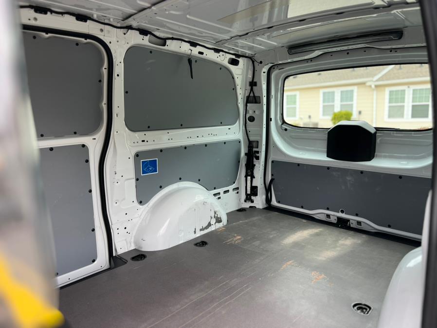 2021 Mercedes-Benz Metris Cargo Van Ranger Partition/ Standard Roof 126" Wheelbase, available for sale in Paterson, New Jersey | Speedway Commercial Motors LLC. Paterson, New Jersey 2021 Mercedes-Benz Metris Cargo Van Ranger Partition/ Standard Roof 126" Wheelbase, available for sale in Paterson, New Jersey | Speedway Commercial Motors LLC. Paterson, New Jersey