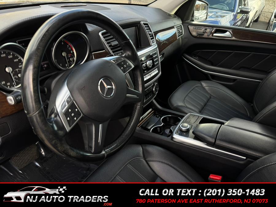 2013 Mercedes Benz GL 450 photo 2