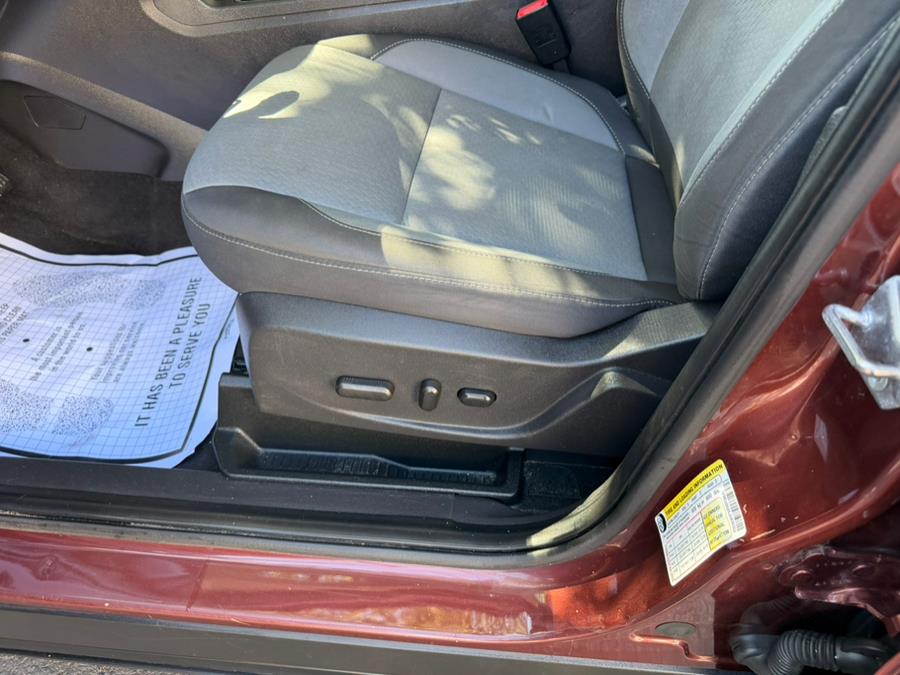 2018 Ford Escape SE FWD, available for sale in Hialeah, Florida | The Palm Motors LLC. Hialeah, Florida 2018 Ford Escape SE FWD, available for sale in Hialeah, Florida | The Palm Motors LLC. Hialeah, Florida