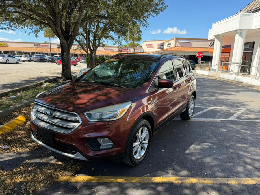 2018 Ford Escape SE FWD, available for sale in Hialeah, Florida | The Palm Motors LLC. Hialeah, Florida 2018 Ford Escape SE FWD, available for sale in Hialeah, Florida | The Palm Motors LLC. Hialeah, Florida