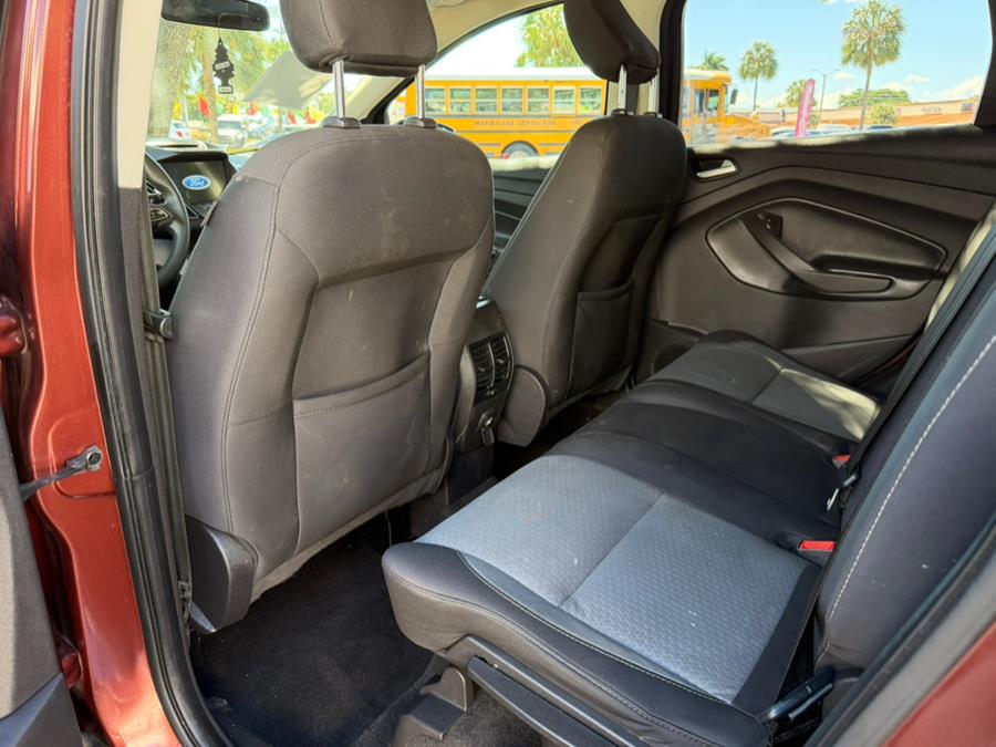 2018 Ford Escape SE FWD, available for sale in Hialeah, Florida | The Palm Motors LLC. Hialeah, Florida 2018 Ford Escape SE FWD, available for sale in Hialeah, Florida | The Palm Motors LLC. Hialeah, Florida