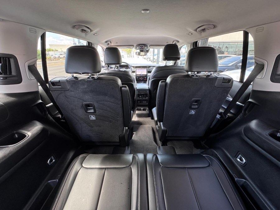 2021 Jeep Grand Cherokee L Limited 4x4, available for sale in Flushing, New York | Silverline Auto Group. Flushing, New York 2021 Jeep Grand Cherokee L Limited 4x4, available for sale in Flushing, New York | Silverline Auto Group. Flushing, New York