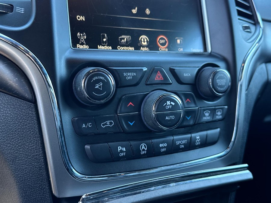 2017 Jeep Grand Cherokee Altitude 4x4 *Ltd Avail*, available for sale in Flushing, New York | Silverline Auto Group. Flushing, New York 2017 Jeep Grand Cherokee Altitude 4x4 *Ltd Avail*, available for sale in Flushing, New York | Silverline Auto Group. Flushing, New York