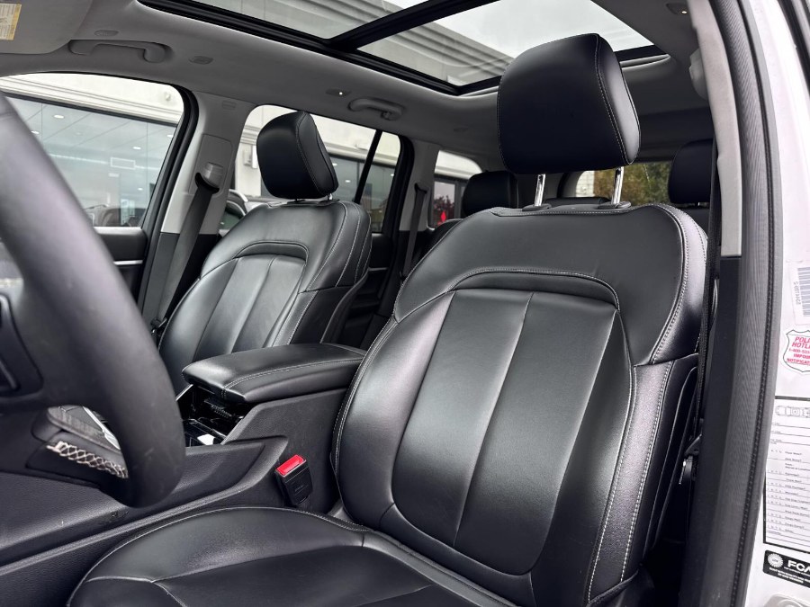 2023 Jeep Grand Cherokee 4xe 4x4, available for sale in Flushing, New York | Silverline Auto Group. Flushing, New York 2023 Jeep Grand Cherokee 4xe 4x4, available for sale in Flushing, New York | Silverline Auto Group. Flushing, New York