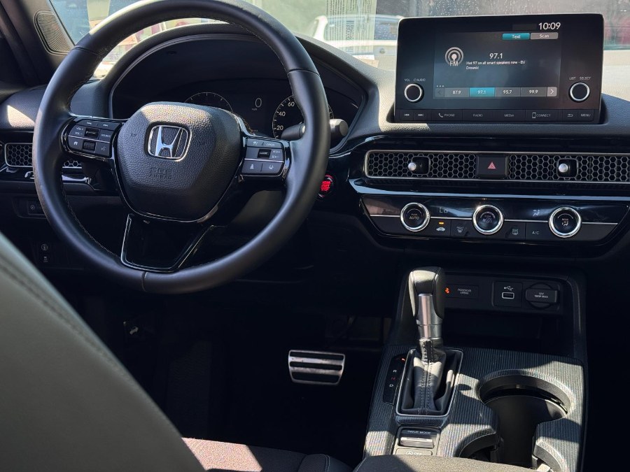 2024 Honda Civic Sedan Sport CVT, available for sale in Flushing, New York | Silverline Auto Group. Flushing, New York 2024 Honda Civic Sedan Sport CVT, available for sale in Flushing, New York | Silverline Auto Group. Flushing, New York