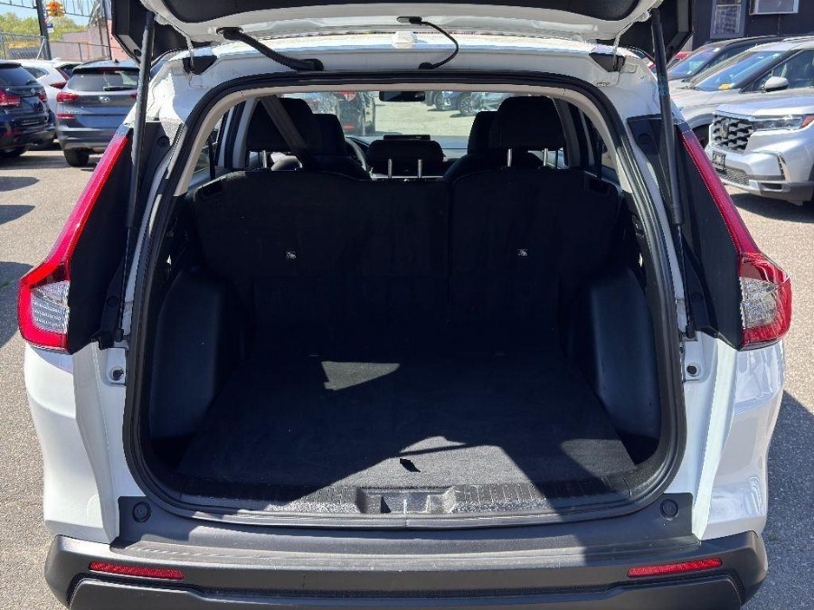 2023 Honda CR-V EX AWD, available for sale in Flushing, New York | Silverline Auto Group. Flushing, New York 2023 Honda CR-V EX AWD, available for sale in Flushing, New York | Silverline Auto Group. Flushing, New York