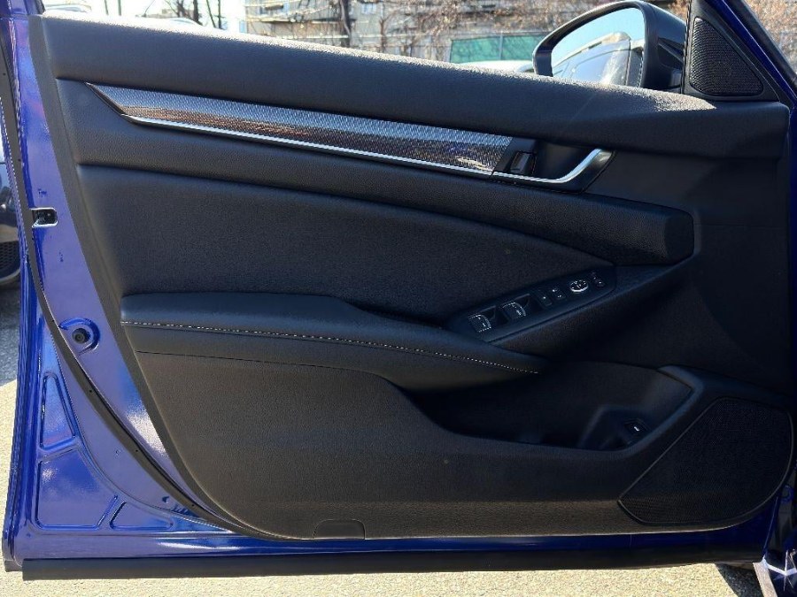 2022 Honda Accord Sedan Sport 1.5T CVT, available for sale in Flushing, New York | Silverline Auto Group. Flushing, New York 2022 Honda Accord Sedan Sport 1.5T CVT, available for sale in Flushing, New York | Silverline Auto Group. Flushing, New York