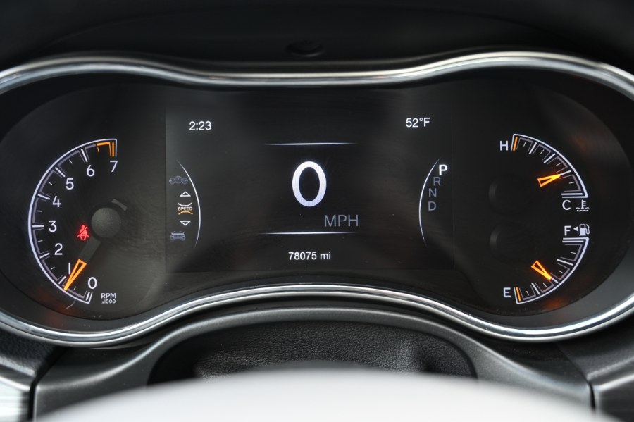 2020 Jeep Grand Cherokee Limited 4x4, available for sale in Waterbury, Connecticut | Highline Car Connection. Waterbury, Connecticut 2020 Jeep Grand Cherokee Limited 4x4, available for sale in Waterbury, Connecticut | Highline Car Connection. Waterbury, Connecticut