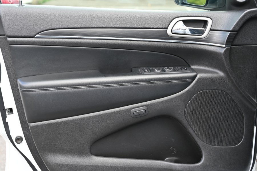 2020 Jeep Grand Cherokee Limited 4x4, available for sale in Waterbury, Connecticut | Highline Car Connection. Waterbury, Connecticut 2020 Jeep Grand Cherokee Limited 4x4, available for sale in Waterbury, Connecticut | Highline Car Connection. Waterbury, Connecticut