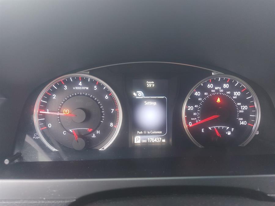 2015 Toyota Camry 4dr Sdn I4 Auto SE (Natl), available for sale in West Hartford, Connecticut | Chadrad Motors llc. West Hartford, Connecticut 2015 Toyota Camry 4dr Sdn I4 Auto SE (Natl), available for sale in West Hartford, Connecticut | Chadrad Motors llc. West Hartford, Connecticut