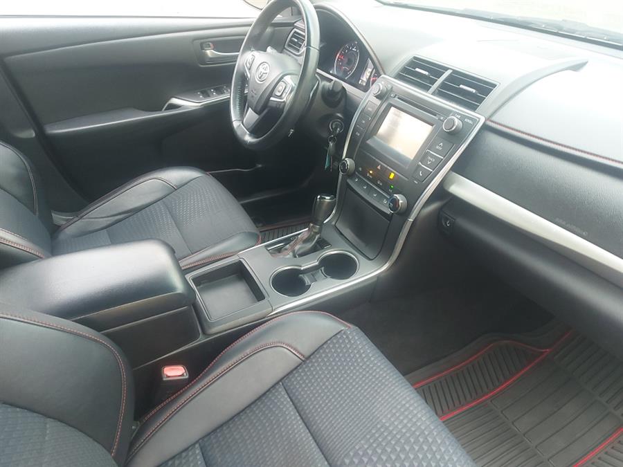 2015 Toyota Camry 4dr Sdn I4 Auto SE (Natl), available for sale in West Hartford, Connecticut | Chadrad Motors llc. West Hartford, Connecticut 2015 Toyota Camry 4dr Sdn I4 Auto SE (Natl), available for sale in West Hartford, Connecticut | Chadrad Motors llc. West Hartford, Connecticut