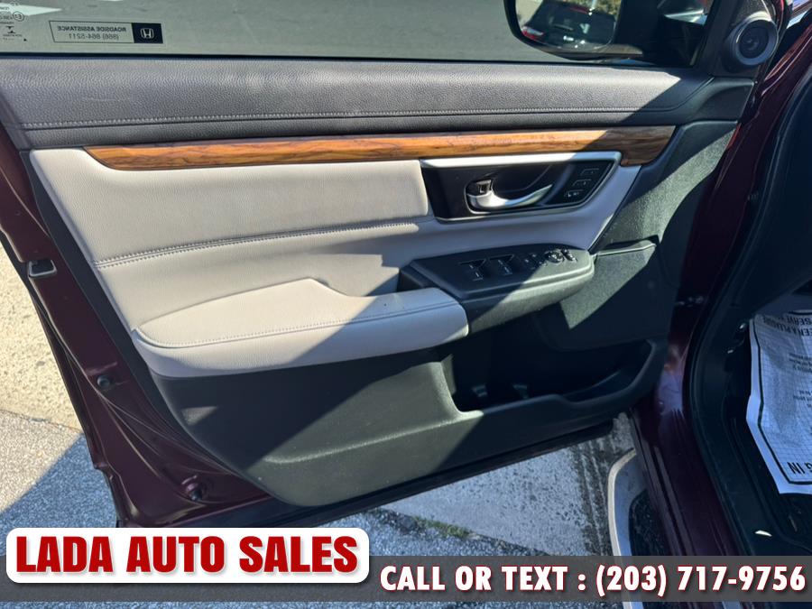 2017 Honda CR-V Touring AWD, available for sale in Bridgeport, Connecticut | Lada Auto Sales. Bridgeport, Connecticut 2017 Honda CR-V Touring AWD, available for sale in Bridgeport, Connecticut | Lada Auto Sales. Bridgeport, Connecticut