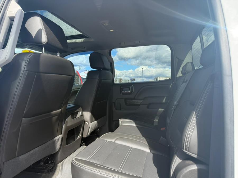 2016 GMC Sierra 2500hd Denali, available for sale in Stratford, Connecticut | Wiz Leasing Inc. Stratford, Connecticut 2016 GMC Sierra 2500hd Denali, available for sale in Stratford, Connecticut | Wiz Leasing Inc. Stratford, Connecticut