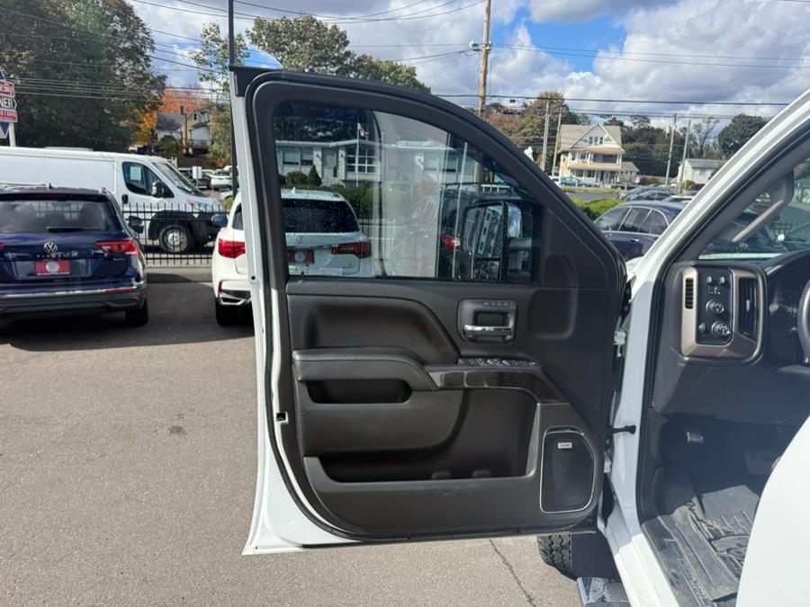 2016 GMC Sierra 2500hd Denali, available for sale in Stratford, Connecticut | Wiz Leasing Inc. Stratford, Connecticut 2016 GMC Sierra 2500hd Denali, available for sale in Stratford, Connecticut | Wiz Leasing Inc. Stratford, Connecticut