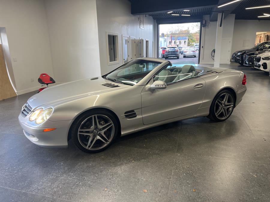 2003 Mercedes-Benz SL-Class 2dr Roadster 5.0L, available for sale in Middle Village, New York | Road Masters II INC. Middle Village, New York 2003 Mercedes-Benz SL-Class 2dr Roadster 5.0L, available for sale in Middle Village, New York | Road Masters II INC. Middle Village, New York