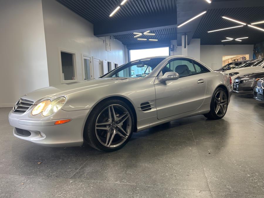 2003 Mercedes-Benz SL-Class 2dr Roadster 5.0L, available for sale in Middle Village, New York | Road Masters II INC. Middle Village, New York 2003 Mercedes-Benz SL-Class 2dr Roadster 5.0L, available for sale in Middle Village, New York | Road Masters II INC. Middle Village, New York