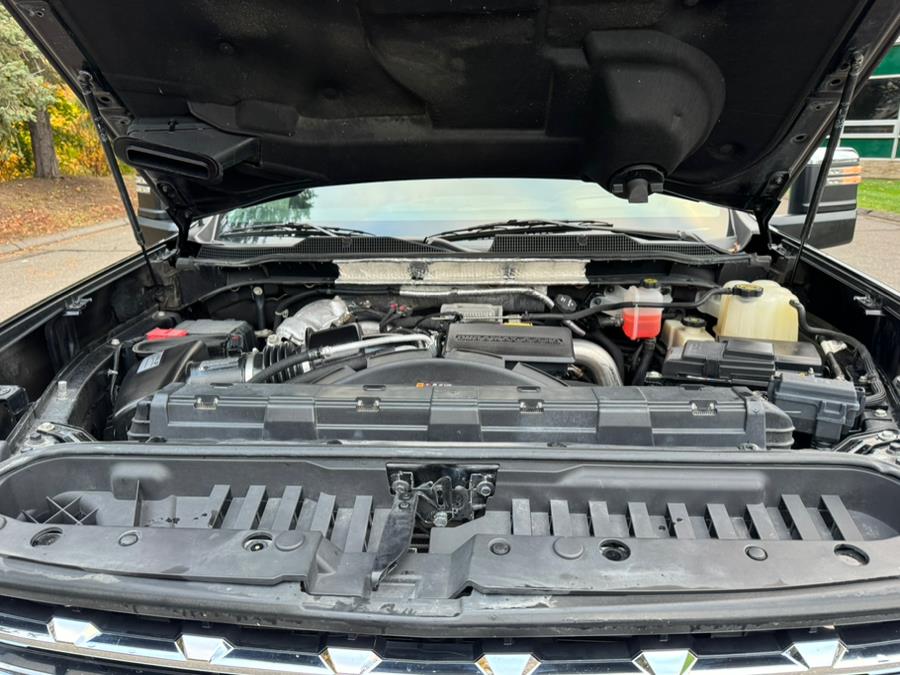 2020 Chevrolet Silverado 3500HD 4WD Crew Cab 159" LTZ, available for sale in Waterbury, Connecticut | Platinum Auto Care. Waterbury, Connecticut 2020 Chevrolet Silverado 3500HD 4WD Crew Cab 159" LTZ, available for sale in Waterbury, Connecticut | Platinum Auto Care. Waterbury, Connecticut