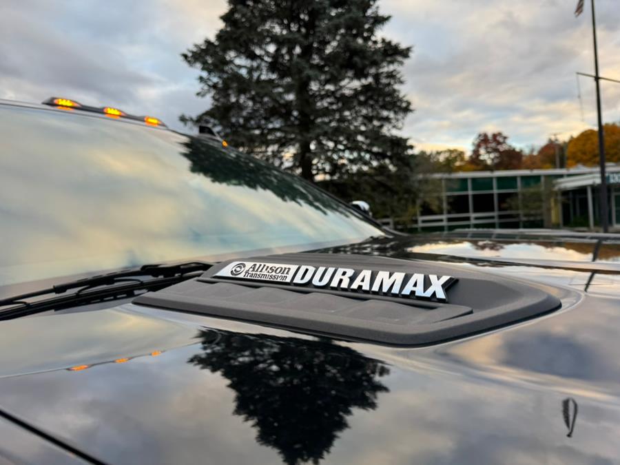 2020 Chevrolet Silverado 3500HD 4WD Crew Cab 159" LTZ, available for sale in Waterbury, Connecticut | Platinum Auto Care. Waterbury, Connecticut 2020 Chevrolet Silverado 3500HD 4WD Crew Cab 159" LTZ, available for sale in Waterbury, Connecticut | Platinum Auto Care. Waterbury, Connecticut