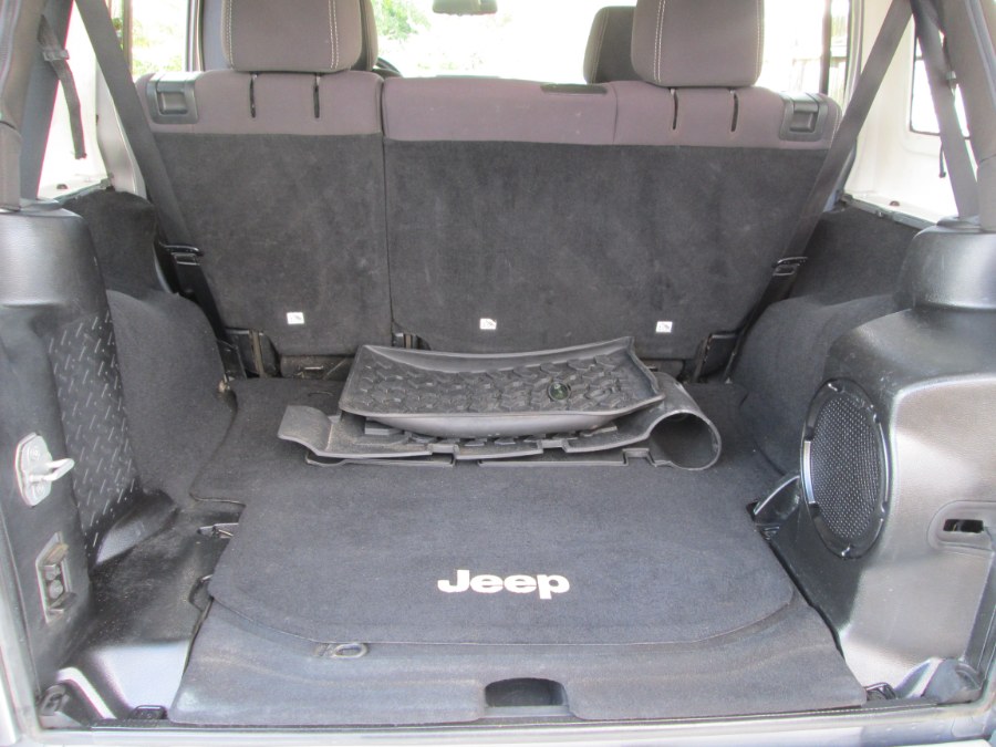 2013 Jeep Wrangler Unlimited 4WD 4dr Sahara, available for sale in Levittown, Pennsylvania | Levittown Auto. Levittown, Pennsylvania 2013 Jeep Wrangler Unlimited 4WD 4dr Sahara, available for sale in Levittown, Pennsylvania | Levittown Auto. Levittown, Pennsylvania