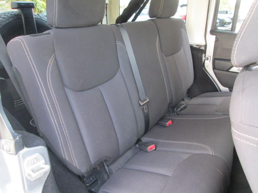 2013 Jeep Wrangler Unlimited 4WD 4dr Sahara, available for sale in Levittown, Pennsylvania | Levittown Auto. Levittown, Pennsylvania 2013 Jeep Wrangler Unlimited 4WD 4dr Sahara, available for sale in Levittown, Pennsylvania | Levittown Auto. Levittown, Pennsylvania