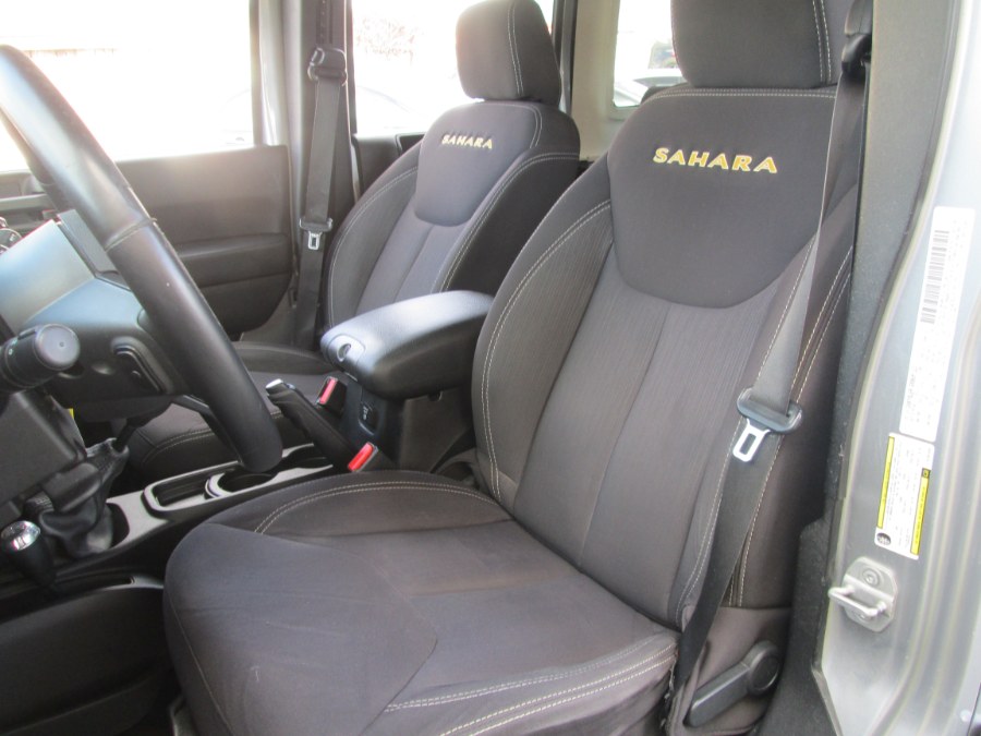 2013 Jeep Wrangler Unlimited 4WD 4dr Sahara, available for sale in Levittown, Pennsylvania | Levittown Auto. Levittown, Pennsylvania 2013 Jeep Wrangler Unlimited 4WD 4dr Sahara, available for sale in Levittown, Pennsylvania | Levittown Auto. Levittown, Pennsylvania