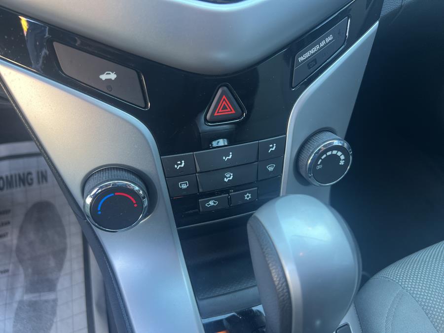 2016 Chevrolet Cruze Limited 4dr Sdn Auto LT w/1LT, available for sale in Stamford, Connecticut | Harbor View Auto Sales LLC. Stamford, Connecticut 2016 Chevrolet Cruze Limited 4dr Sdn Auto LT w/1LT, available for sale in Stamford, Connecticut | Harbor View Auto Sales LLC. Stamford, Connecticut