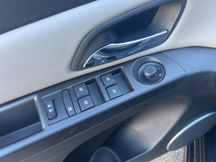 2016 Chevrolet Cruze Limited 4dr Sdn Auto LT w/1LT, available for sale in Stamford, Connecticut | Harbor View Auto Sales LLC. Stamford, Connecticut 2016 Chevrolet Cruze Limited 4dr Sdn Auto LT w/1LT, available for sale in Stamford, Connecticut | Harbor View Auto Sales LLC. Stamford, Connecticut