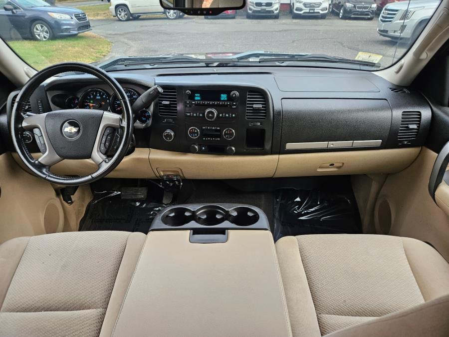 2007 Chevrolet Silverado 1500 LT1 4WD Crew Cab 5.3 V8, available for sale in East Windsor, Connecticut | Toro Auto. East Windsor, Connecticut 2007 Chevrolet Silverado 1500 LT1 4WD Crew Cab 5.3 V8, available for sale in East Windsor, Connecticut | Toro Auto. East Windsor, Connecticut