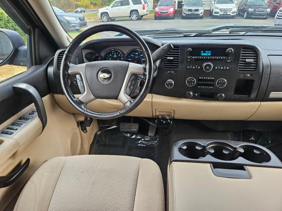 2007 Chevrolet Silverado 1500 LT1 4WD Crew Cab 5.3 V8, available for sale in East Windsor, Connecticut | Toro Auto. East Windsor, Connecticut 2007 Chevrolet Silverado 1500 LT1 4WD Crew Cab 5.3 V8, available for sale in East Windsor, Connecticut | Toro Auto. East Windsor, Connecticut