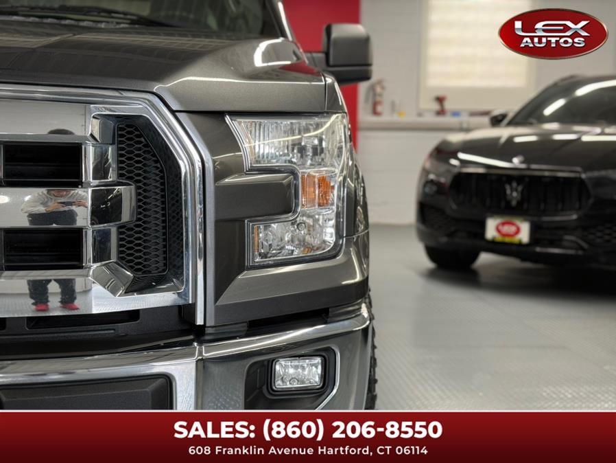 2017 Ford F-150 XLT photo 4