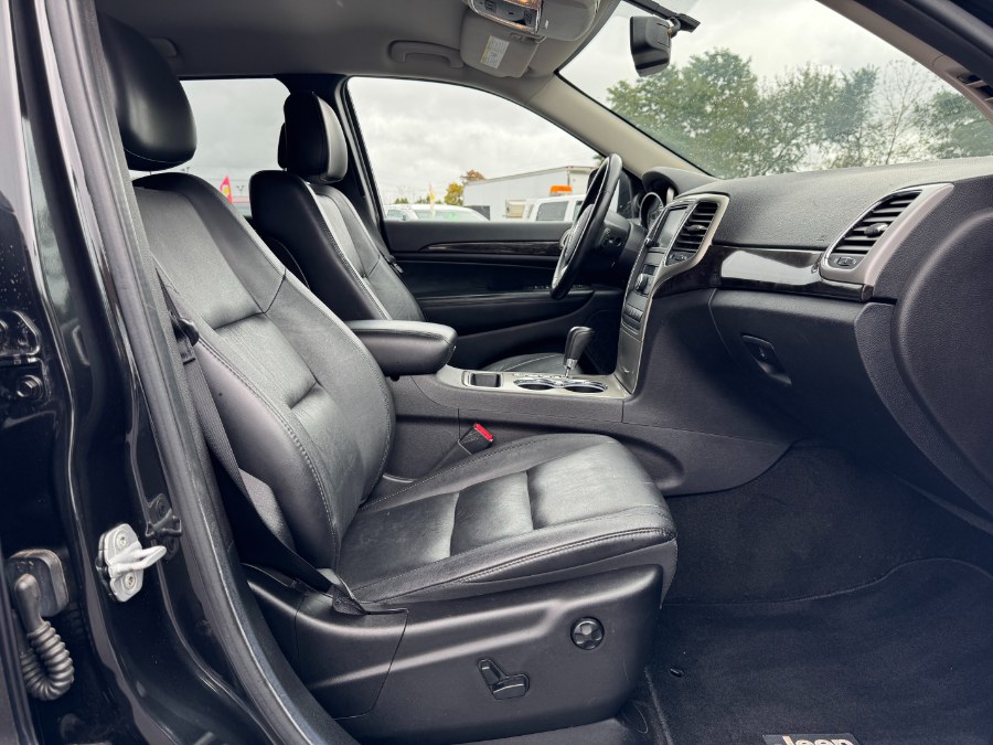 2012 Jeep Grand Cherokee 4WD 4dr Laredo, available for sale in Ortonville, Michigan | Marsh Auto Sales LLC. Ortonville, Michigan 2012 Jeep Grand Cherokee 4WD 4dr Laredo, available for sale in Ortonville, Michigan | Marsh Auto Sales LLC. Ortonville, Michigan