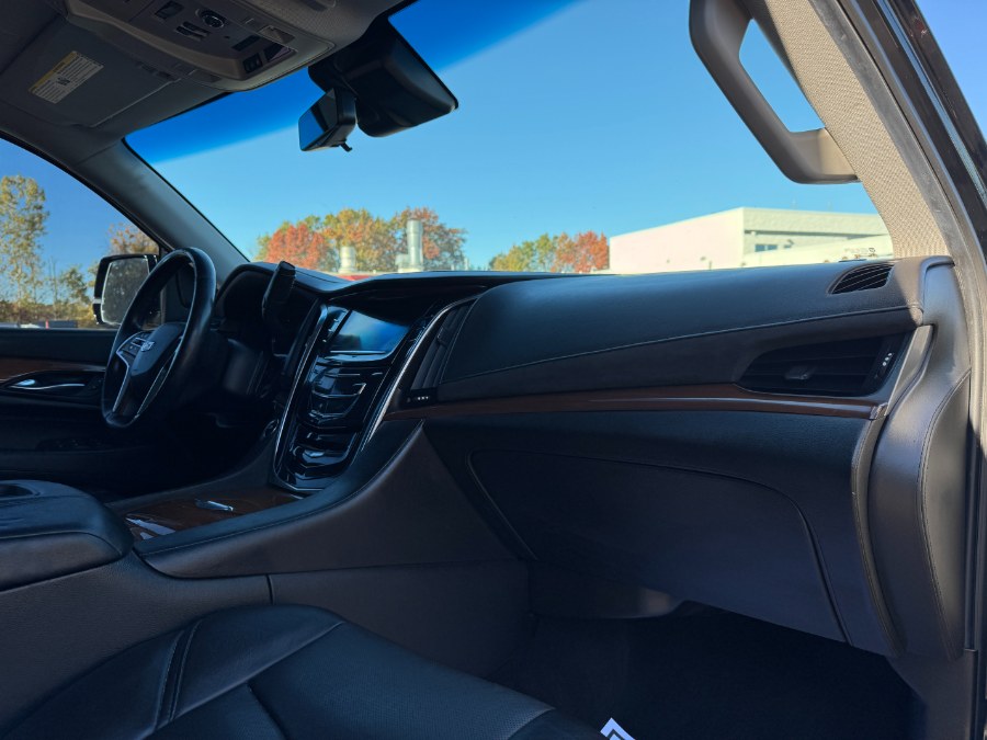 2017 Cadillac Escalade 4WD 4dr Luxury, available for sale in Ortonville, Michigan | Marsh Auto Sales LLC. Ortonville, Michigan 2017 Cadillac Escalade 4WD 4dr Luxury, available for sale in Ortonville, Michigan | Marsh Auto Sales LLC. Ortonville, Michigan